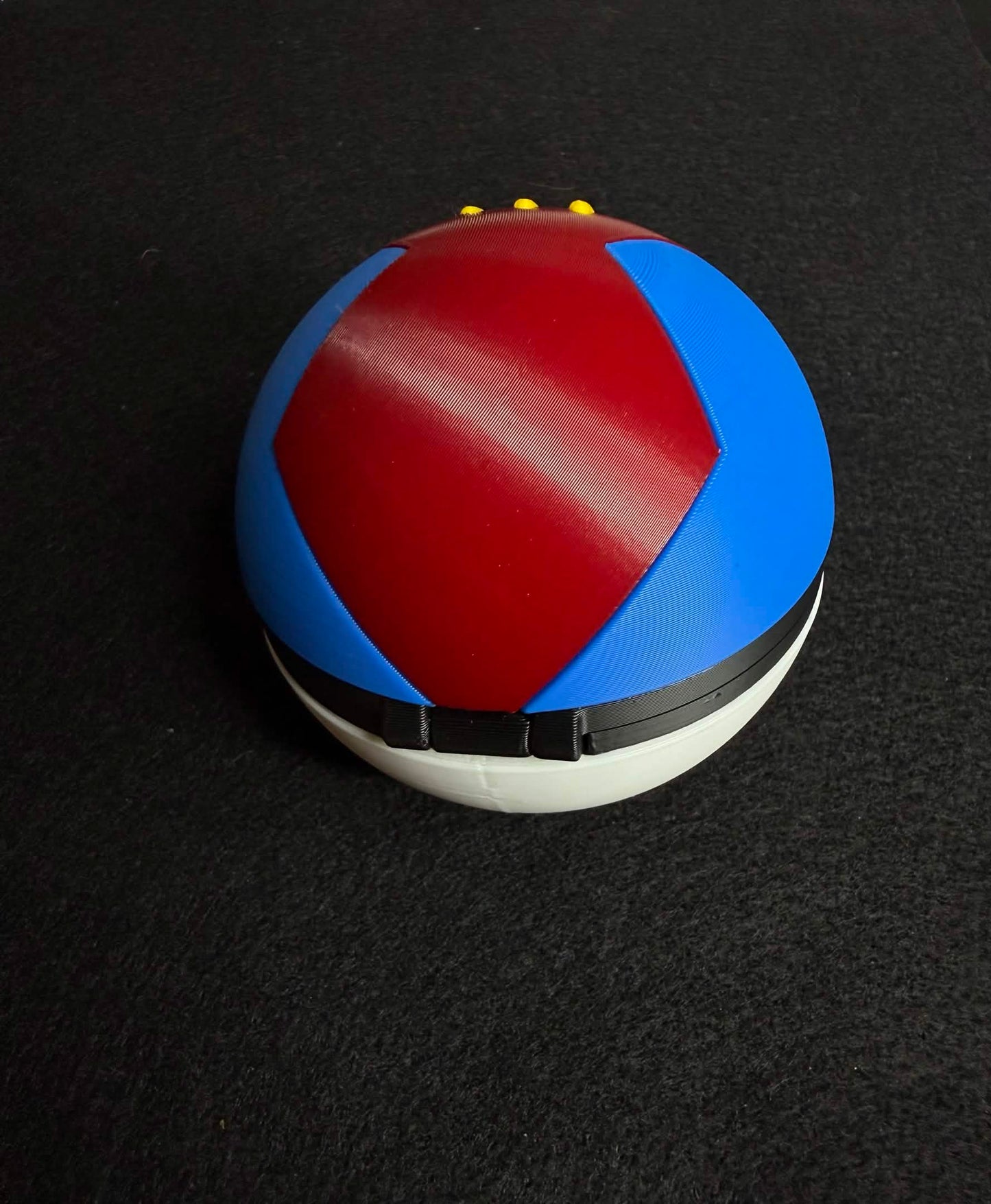 Lure Ball *Functioning* Replica