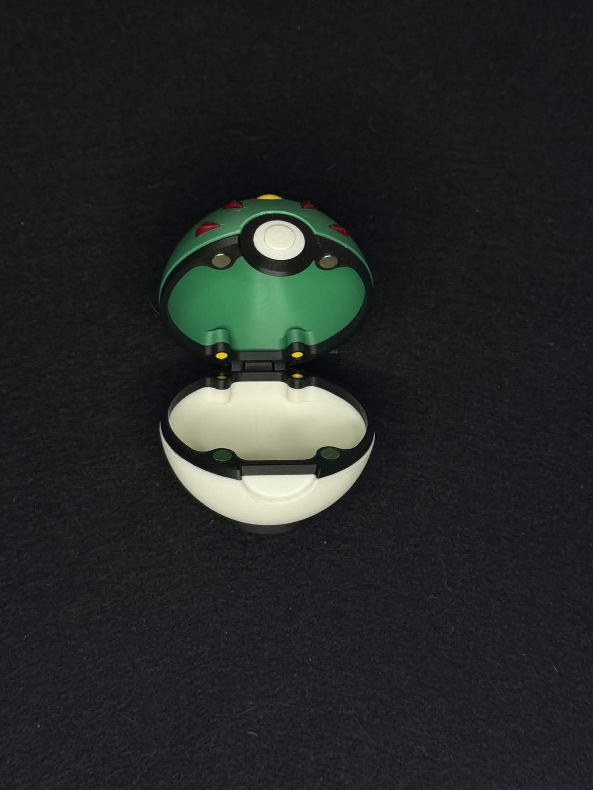 Friend Ball *Functioning* Replica